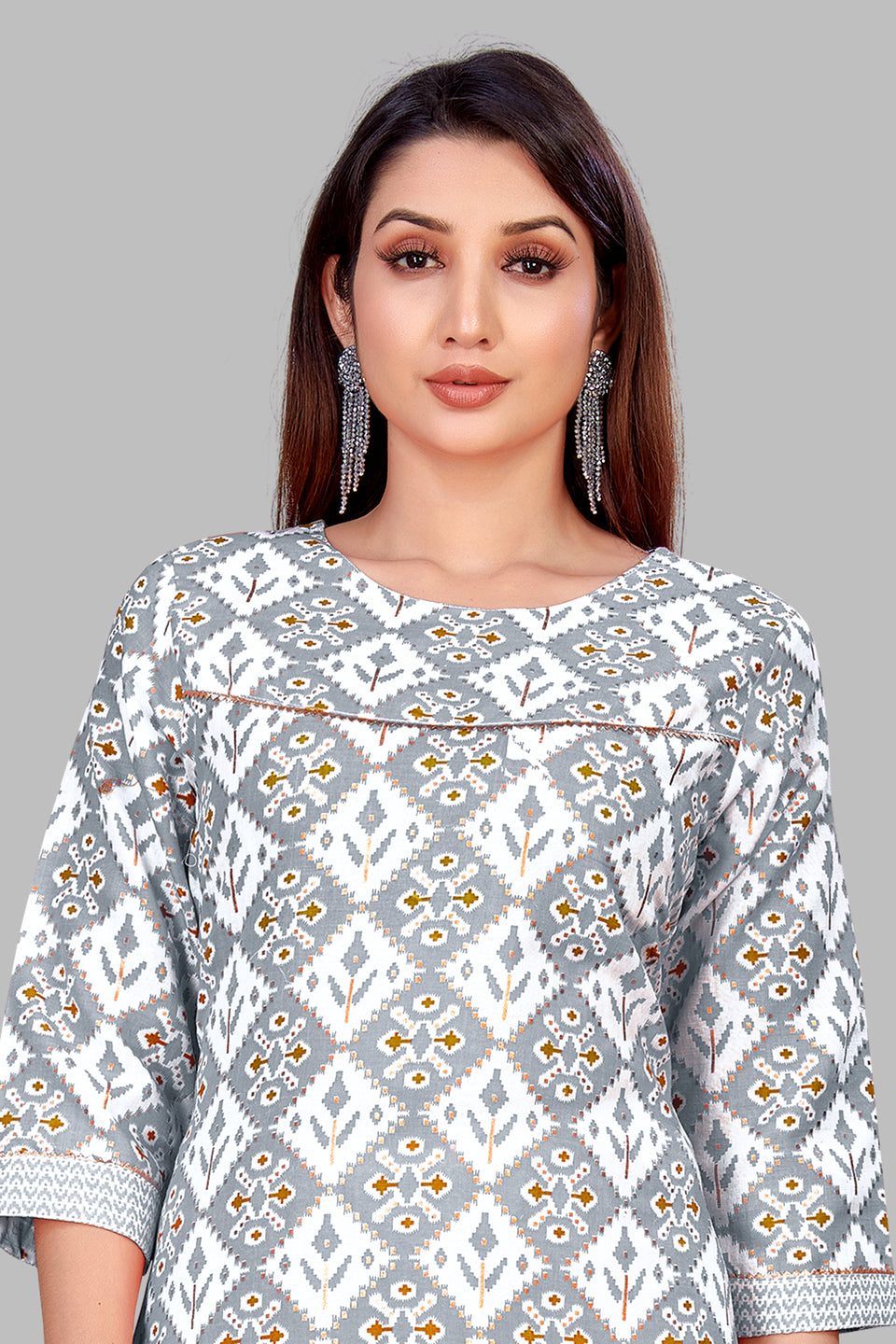 SUNDARNAARI Gray Printed Cotton Blend Kurta Pyjama Set for Women - Stylish & Comfortable Traditional Wear