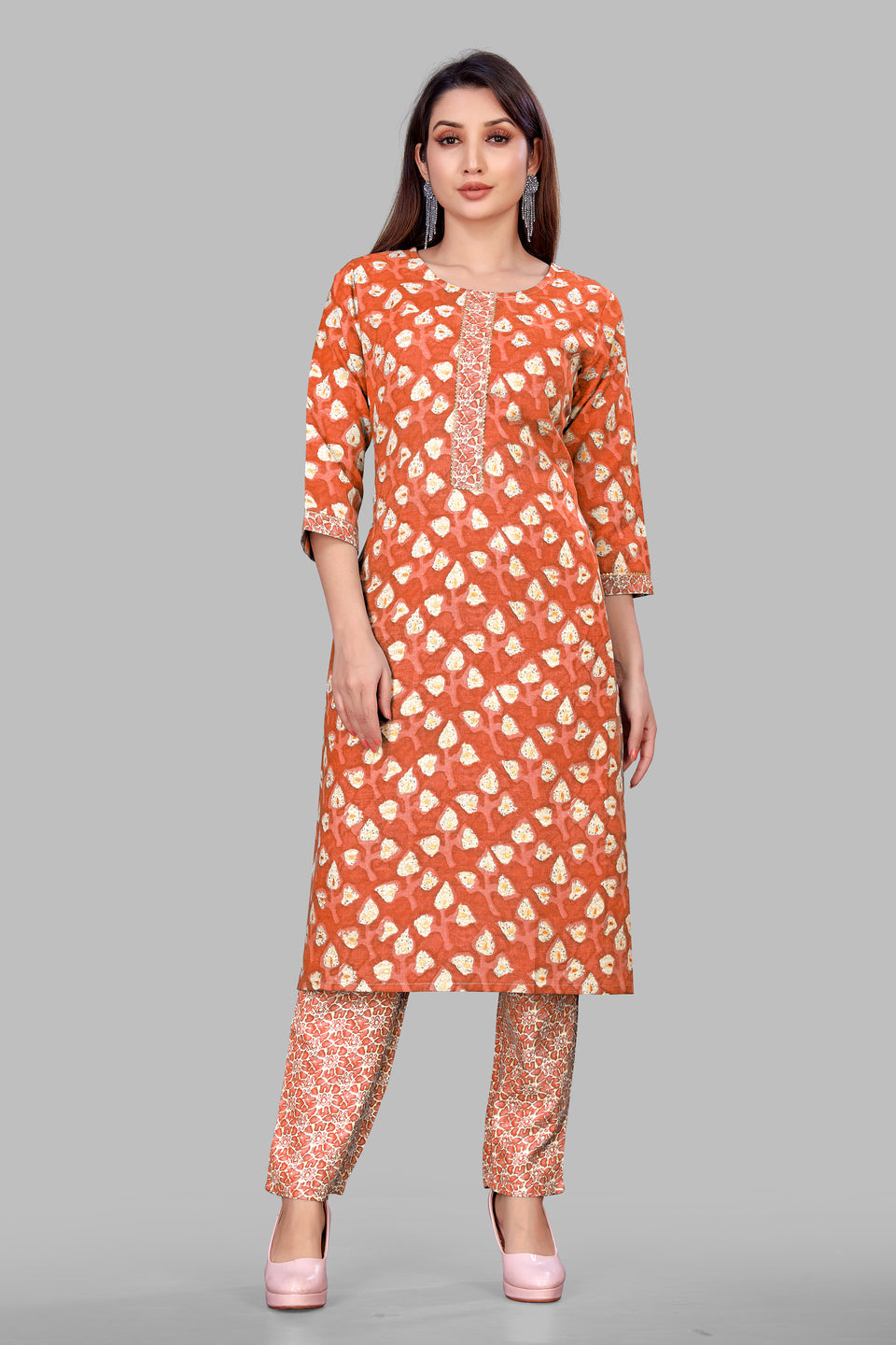 SUNDARNAARI Orange Printed Cotton Blend Kurta Pyjama Set for Women | Stylish & Comfortable | Perfect for Festivals & Special Occasions