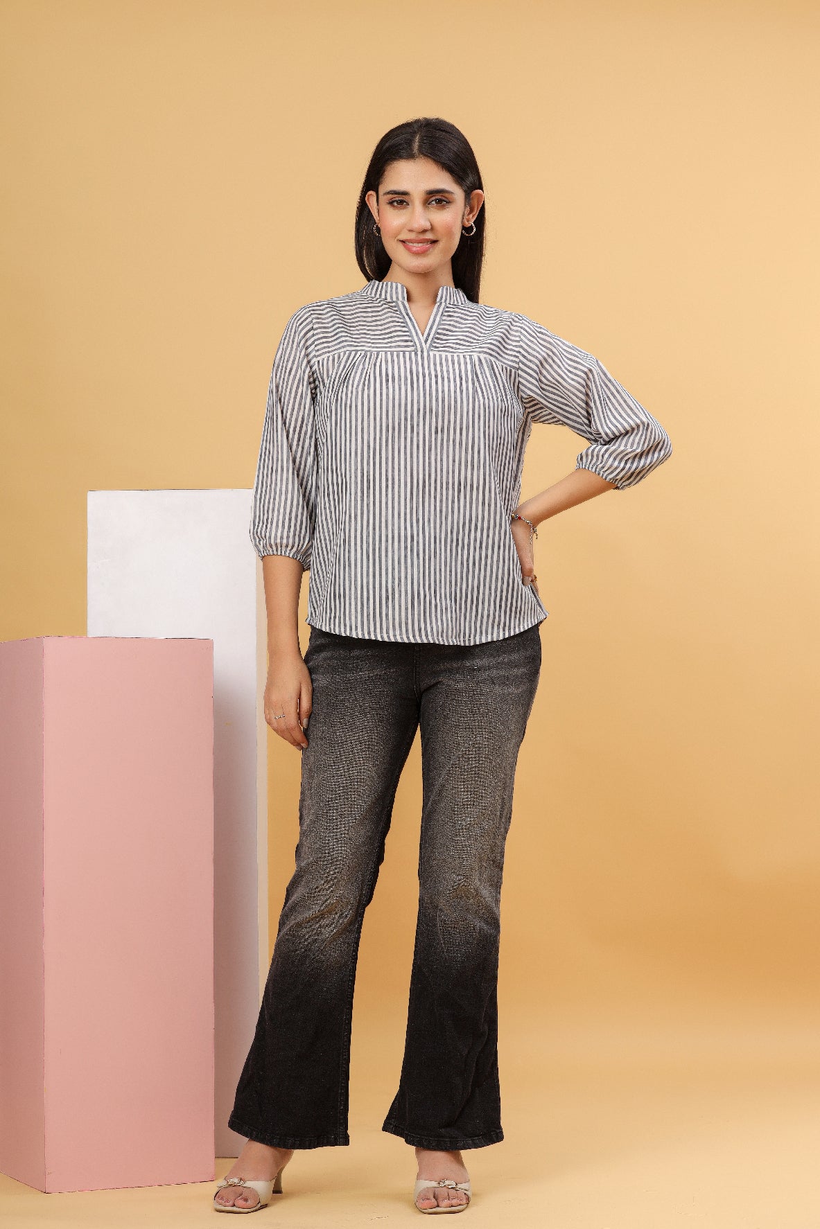 Women Printed Cotton Blend Top with Chinese Collar & 3/4 Sleeves