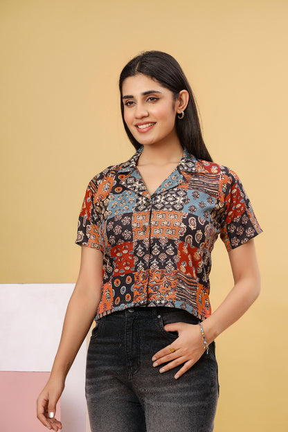 Women Printed Cotton Blend Casual Shirt with Collar Neck & Short Sleeves