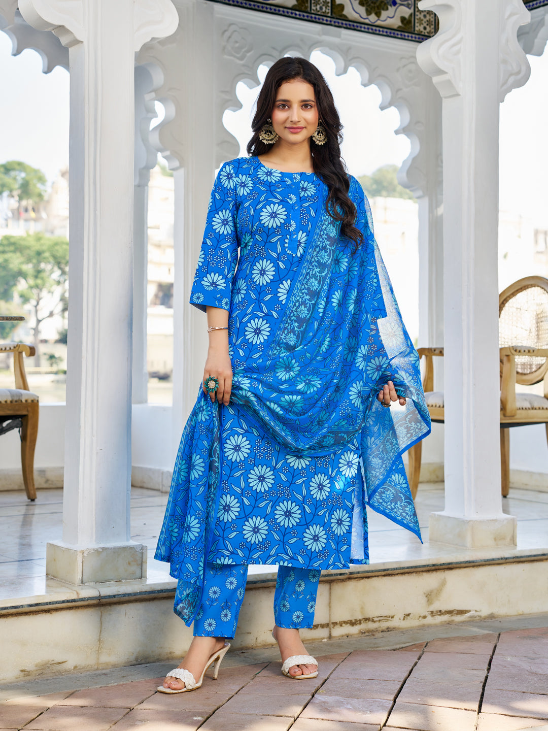 Blue Sky Blue Cotton Blend Kurta Set Printed by Vibe Vision