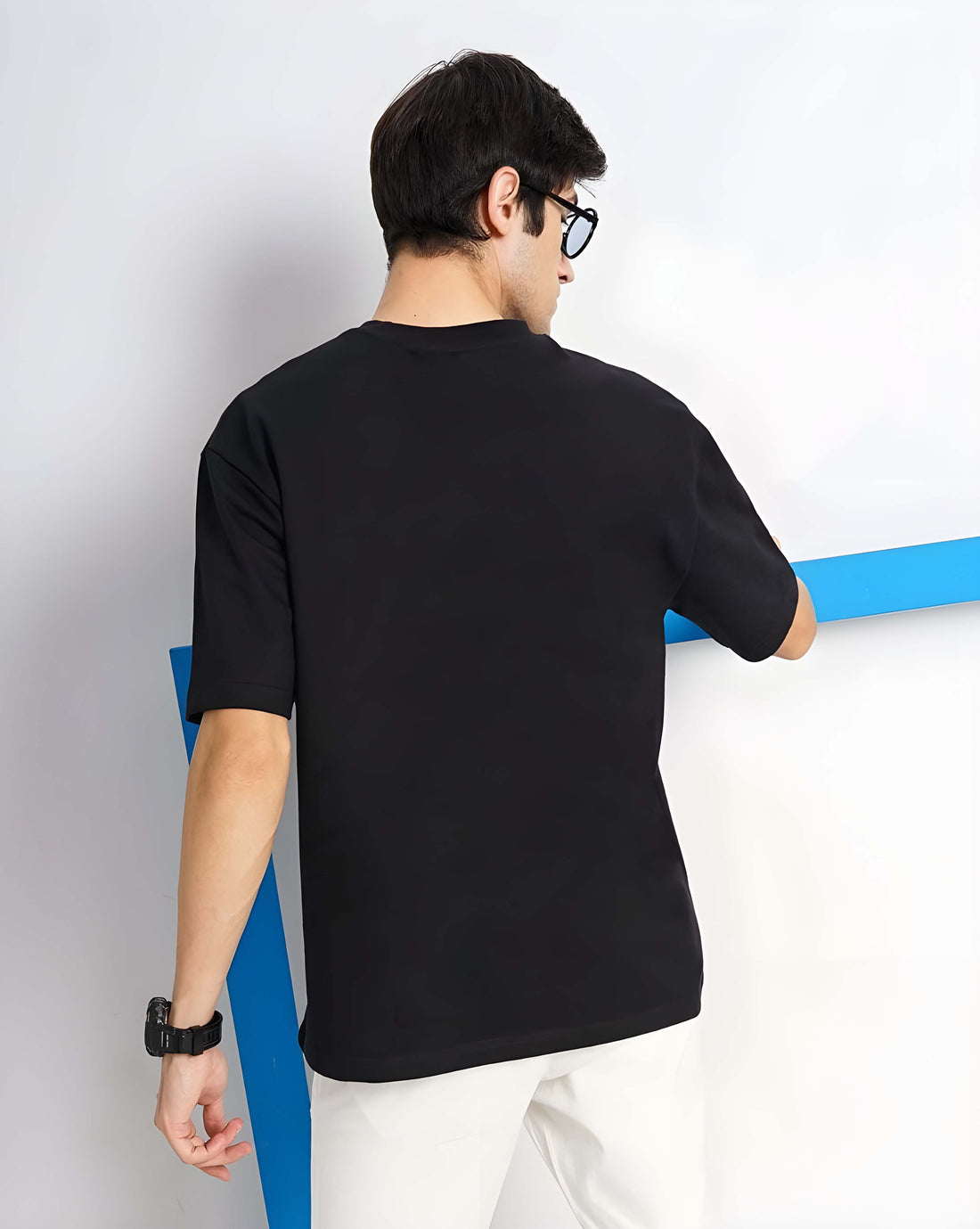 Black Cotton Graphic Printed Oversized T-Shirt for Men | Kaido Men Casual Wear