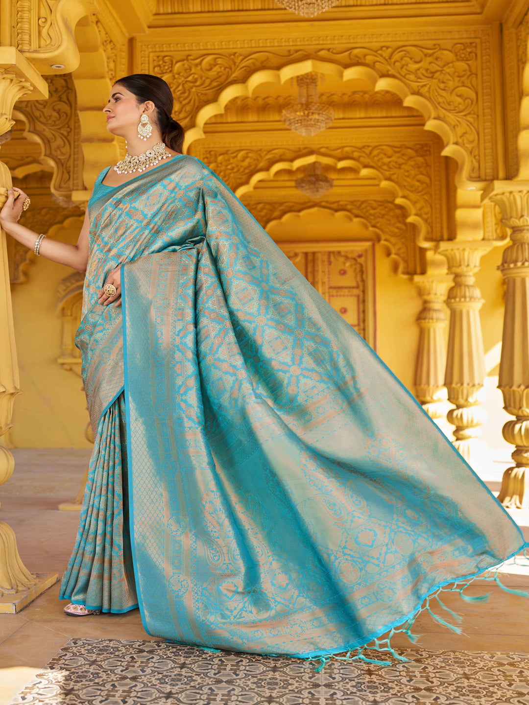 Swornof Womens Silk Saree With Blouse Piece - Rama