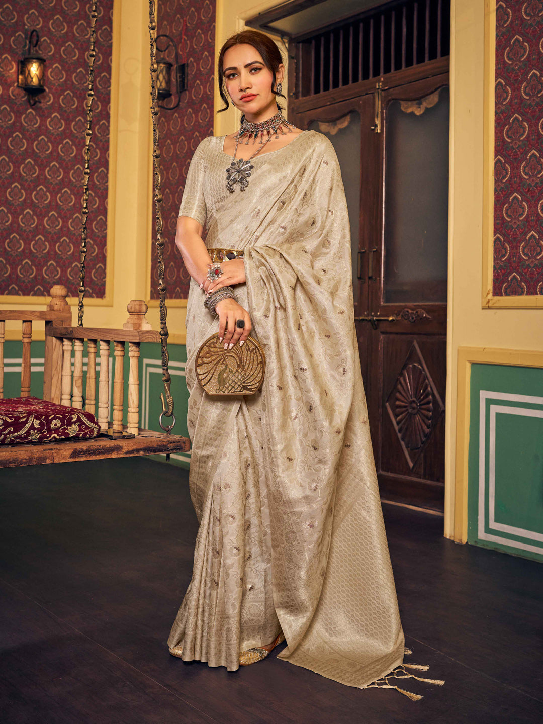 Swornof Womens Silk Saree with Zari Woven Saree With Blouse Piece - Cream