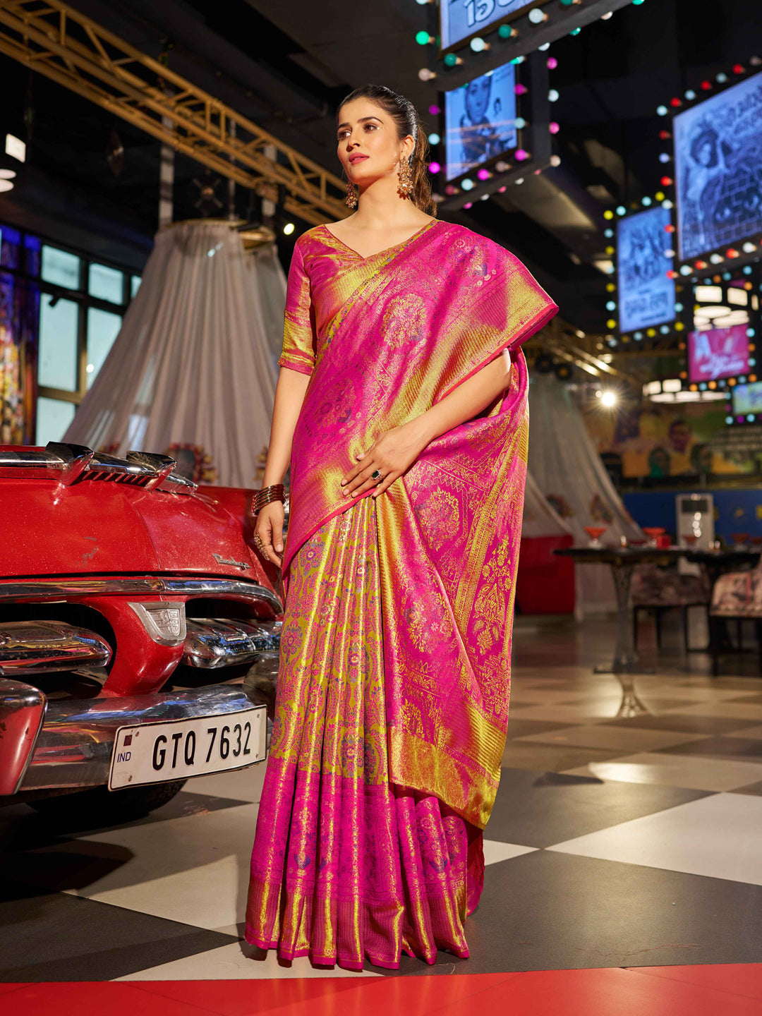 Swornof Womens Kanjivaram Patola Silk Saree With Blouse Piece - Rani