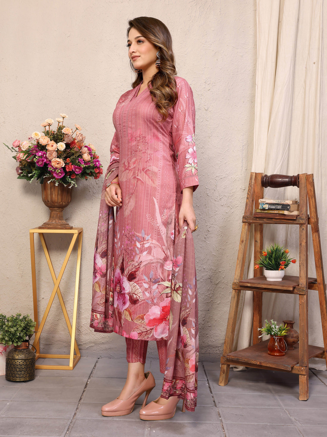 SUNDARNAARI Rose Pink Kurta Set for Women - Digital Print Viscose Rayon, Elegant & Comfortable, Ideal for Casual & Festive Occasions