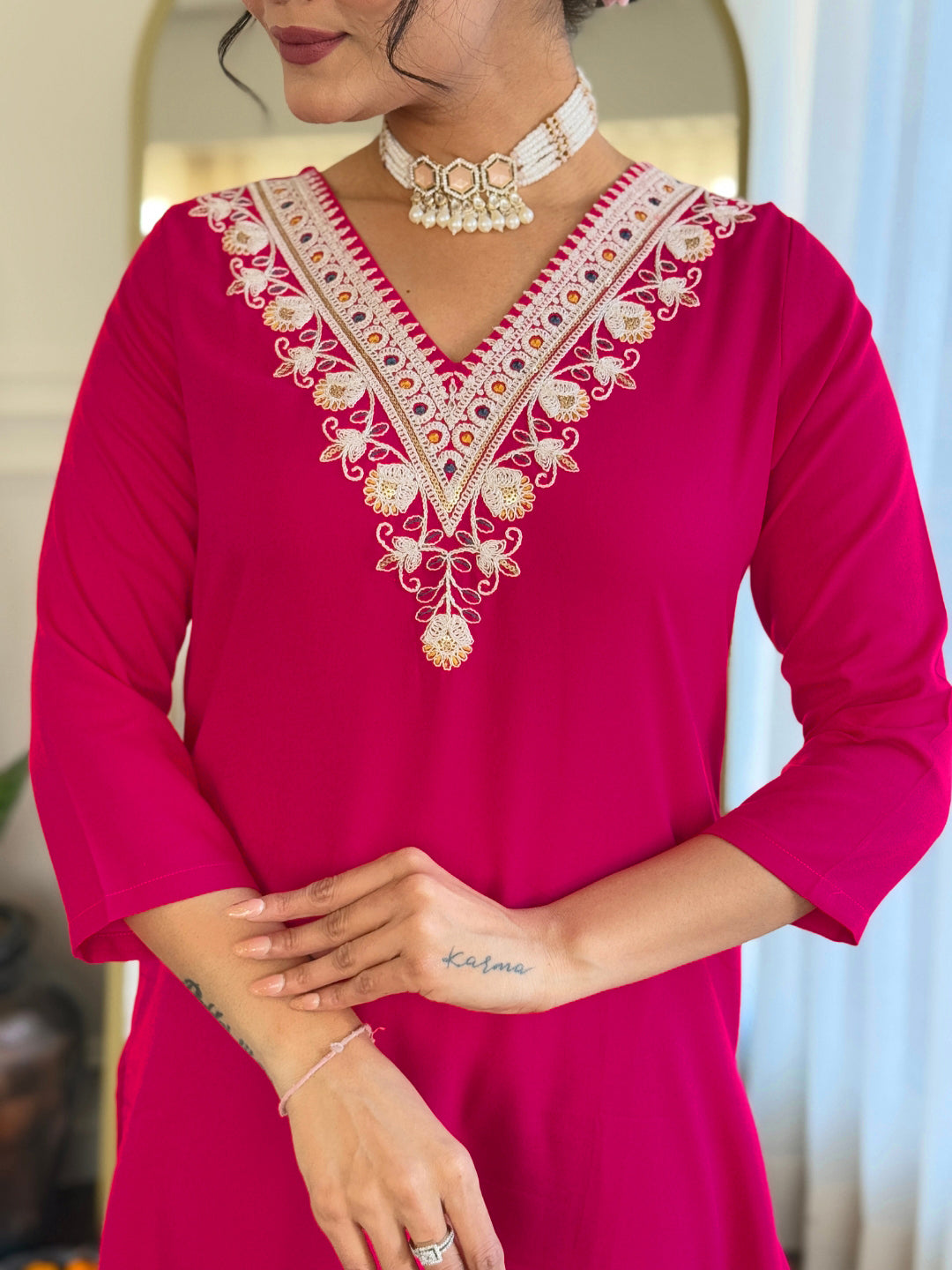 Women Magenta Embroidered Kurt