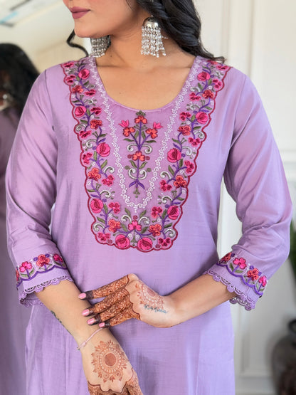 Women Lavender Embroidered Kurti