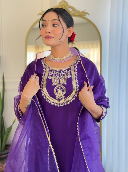 Women Purple Embroidered Kurta