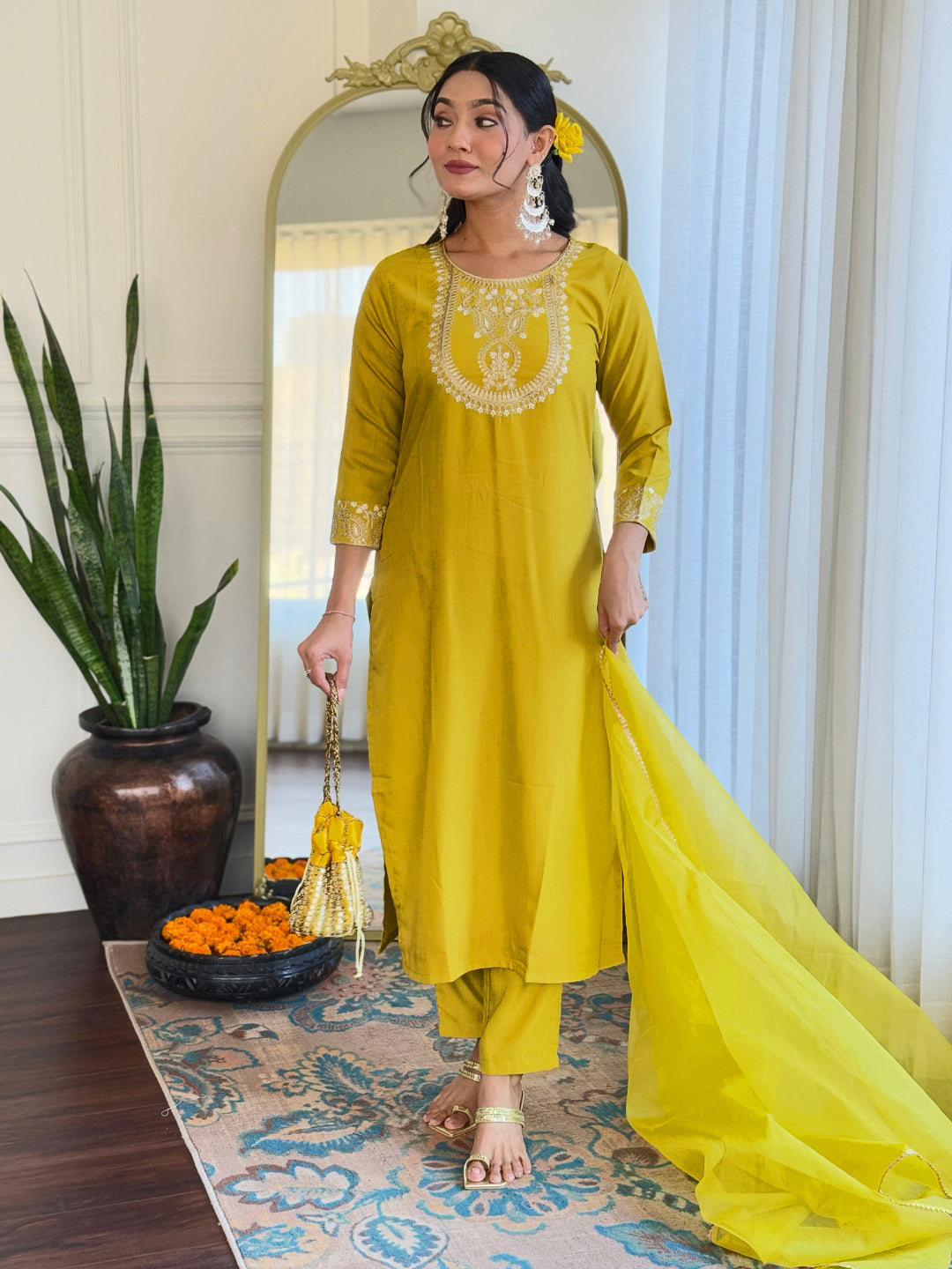 Women Yellow Embroidered Kurta