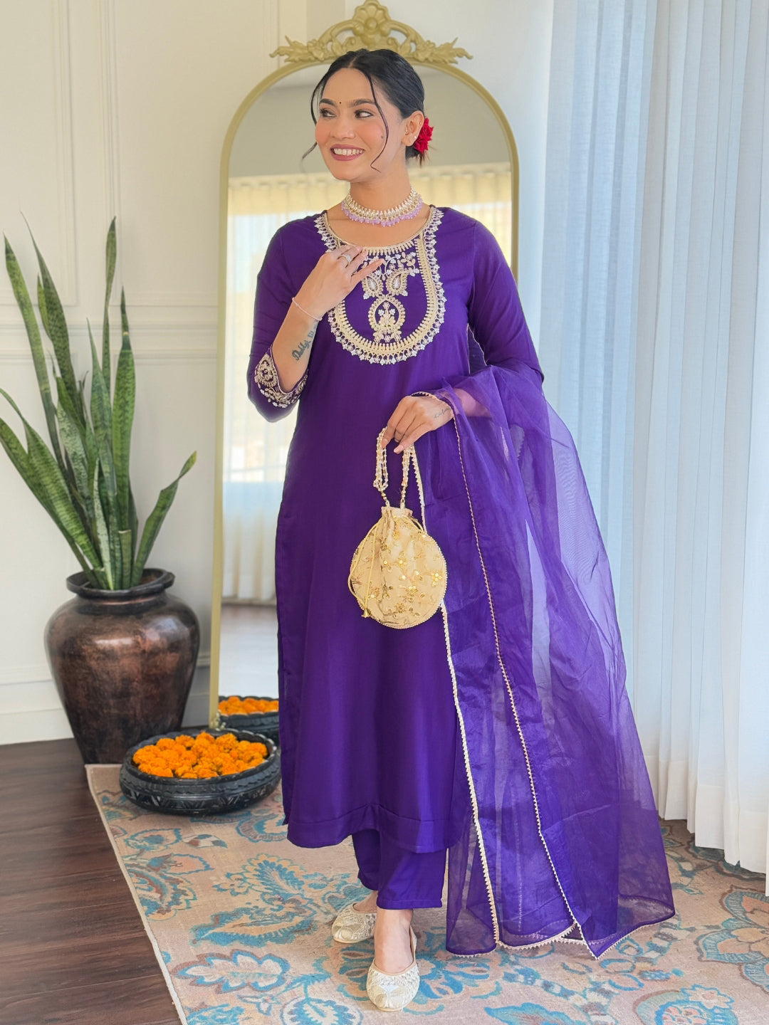 Women Purple Embroidered Kurta