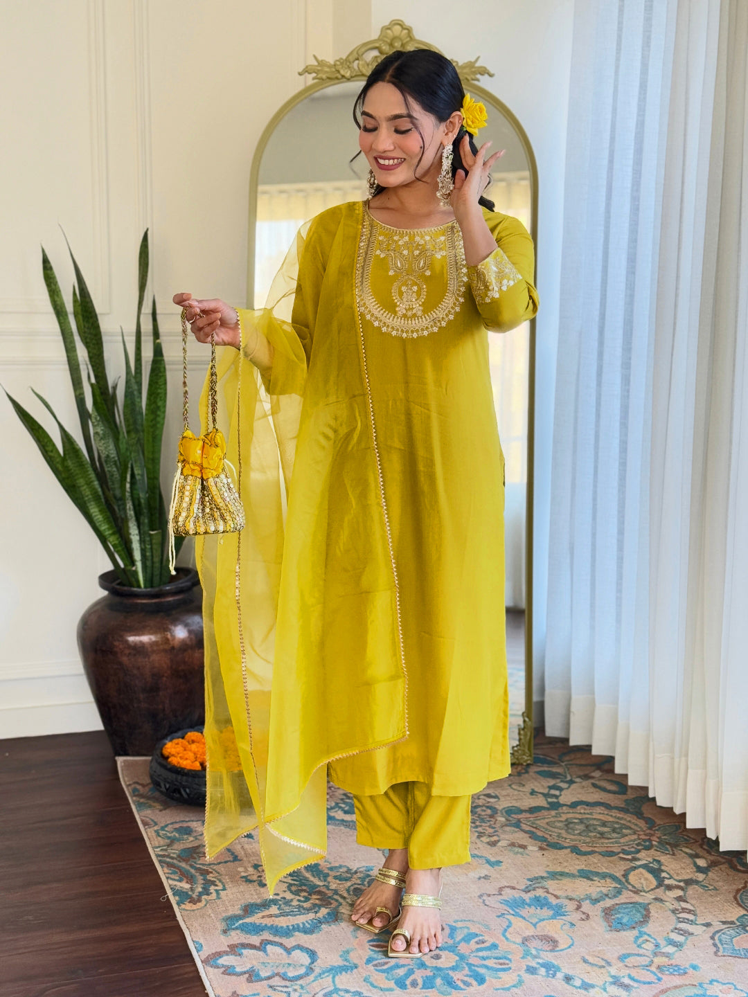 Women Yellow Embroidered Kurta