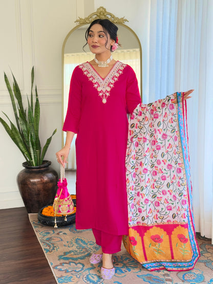 Women Magenta Embroidered Kurt