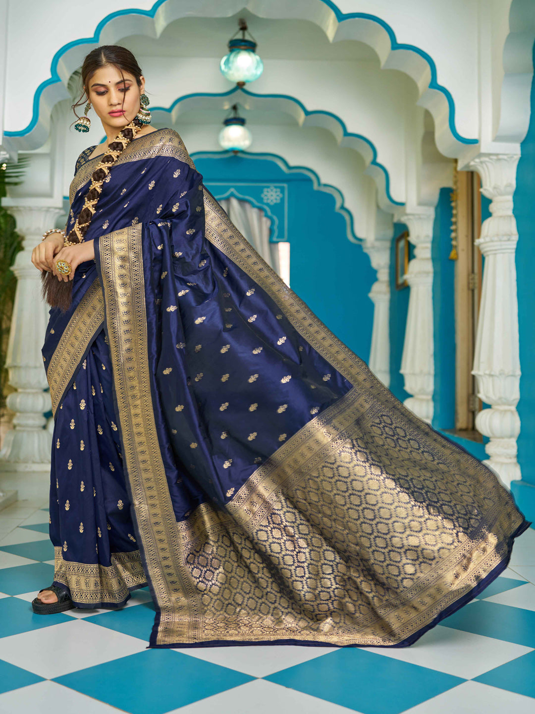 Swornof Womens Silk Saree with Zari Woven Saree With Blouse Piece - Blue