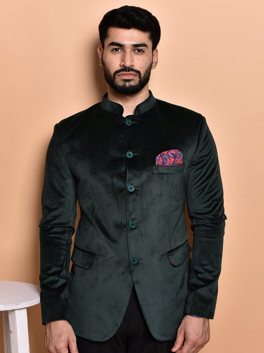 BOWLIFESTYLE Dark Green Velvet Solid Blazer