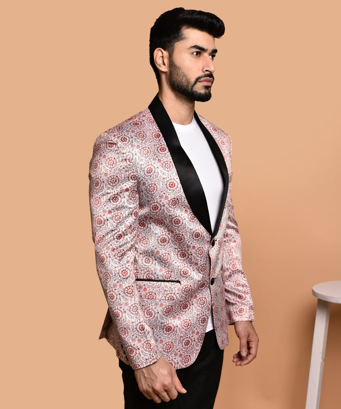 BOWLIFESTYLE Light Pink Multi Cotton Blend Printed Blazer