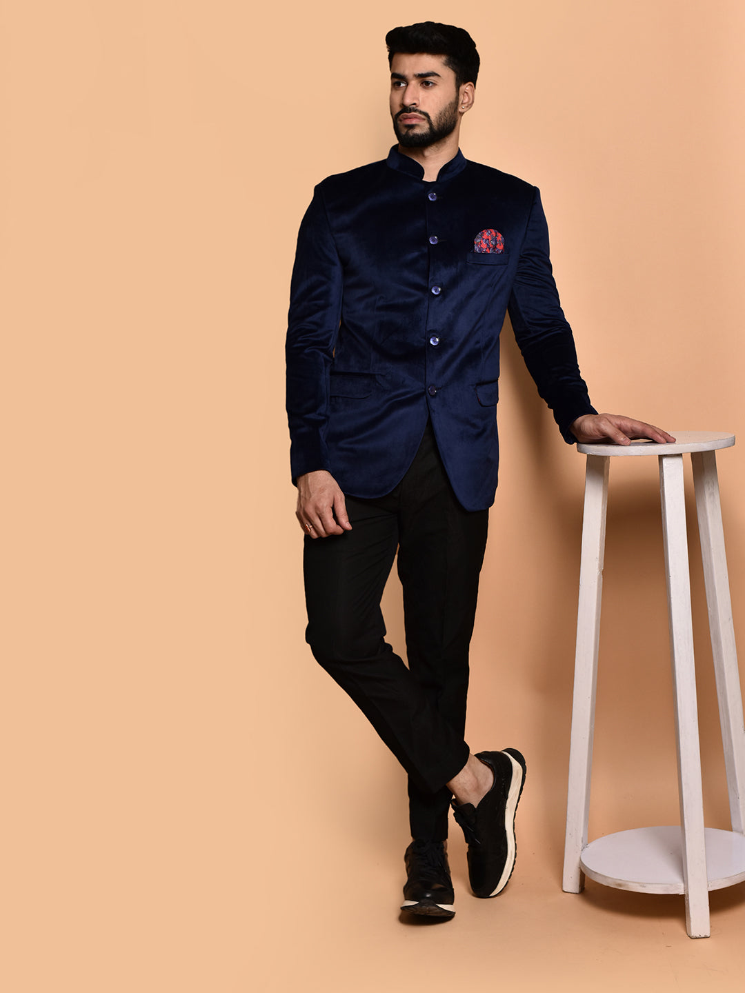 BOWLIFESTYLE Navy Blue Velvet Solid Blazer