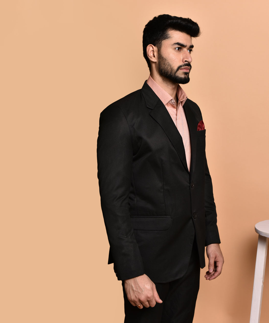 BOWLIFESTYLE Black Cotton Blend Solid Blazer