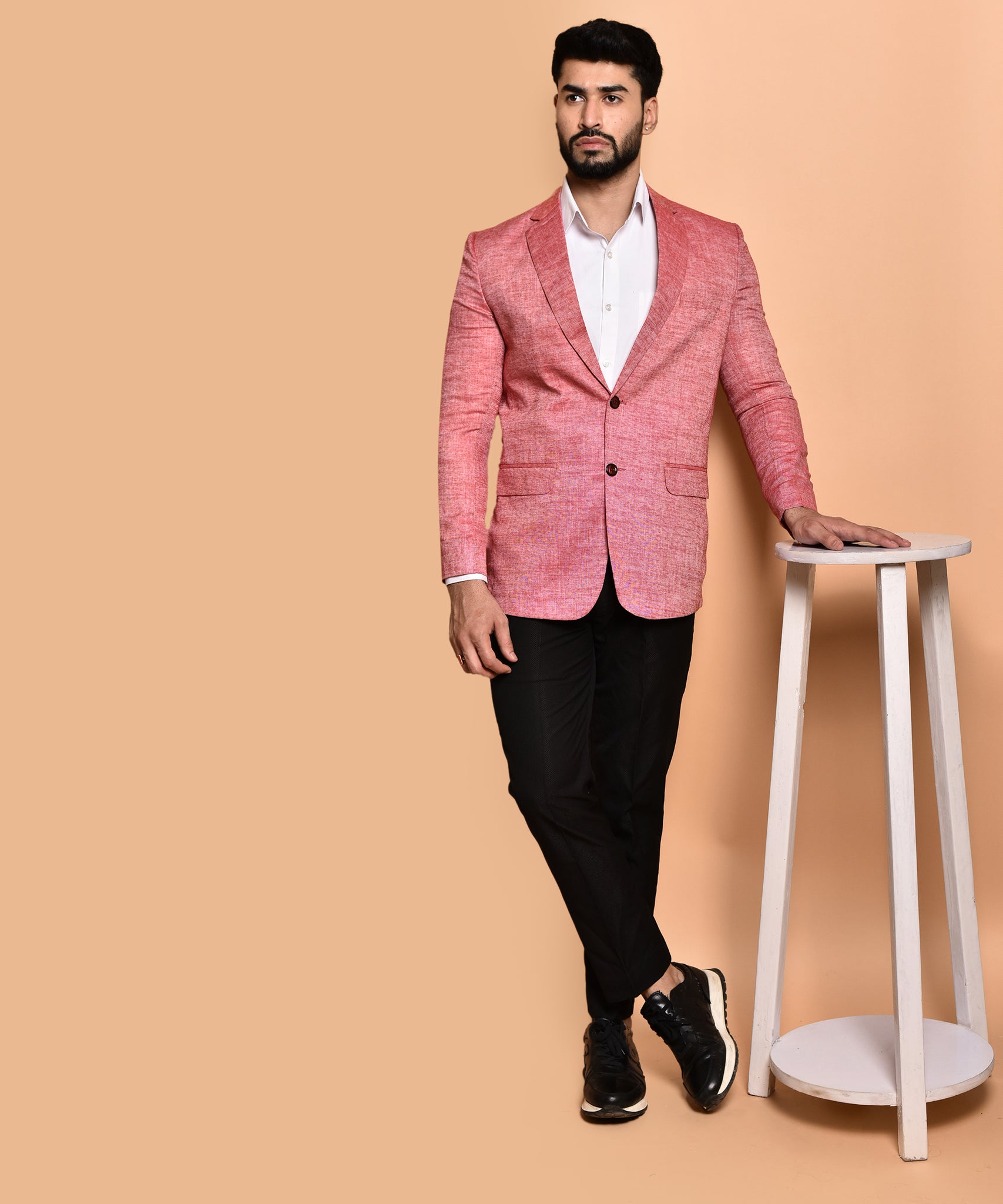 BOWLIFESTYLE Pink Cotton Blend Solid Blazer