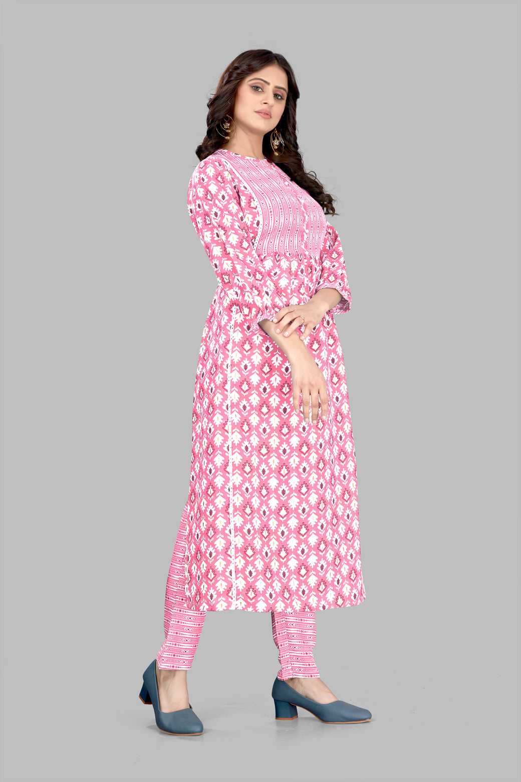 Pink Cotton Blend Printed Kurta Set for Women - SUNDARNAARI Stylish Ethnic Wear