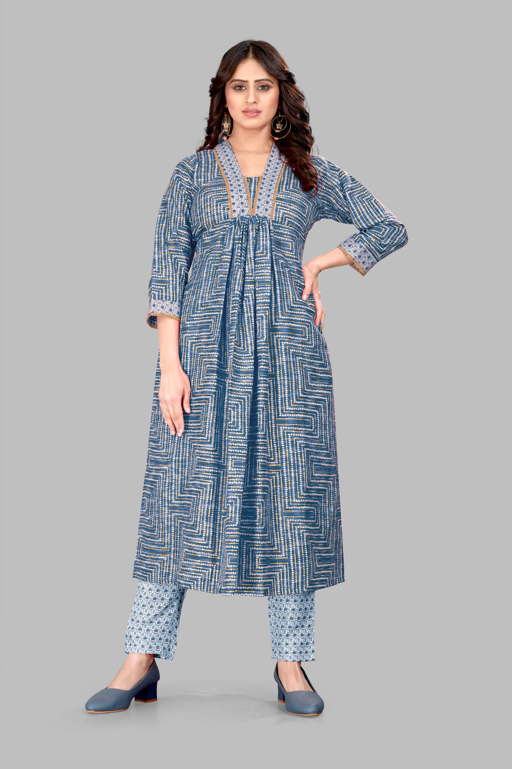 Blue Cotton Blend Printed Kurta Set for Women - SUNDARNAARI Elegant Ethnic Wear