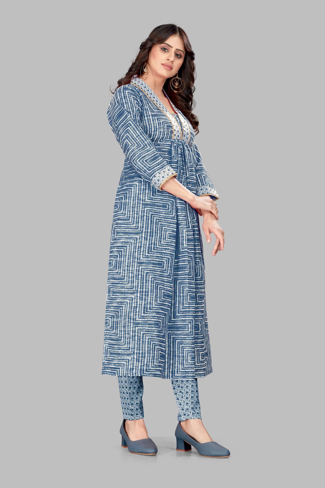 Blue Cotton Blend Printed Kurta Set for Women - SUNDARNAARI Elegant Ethnic Wear