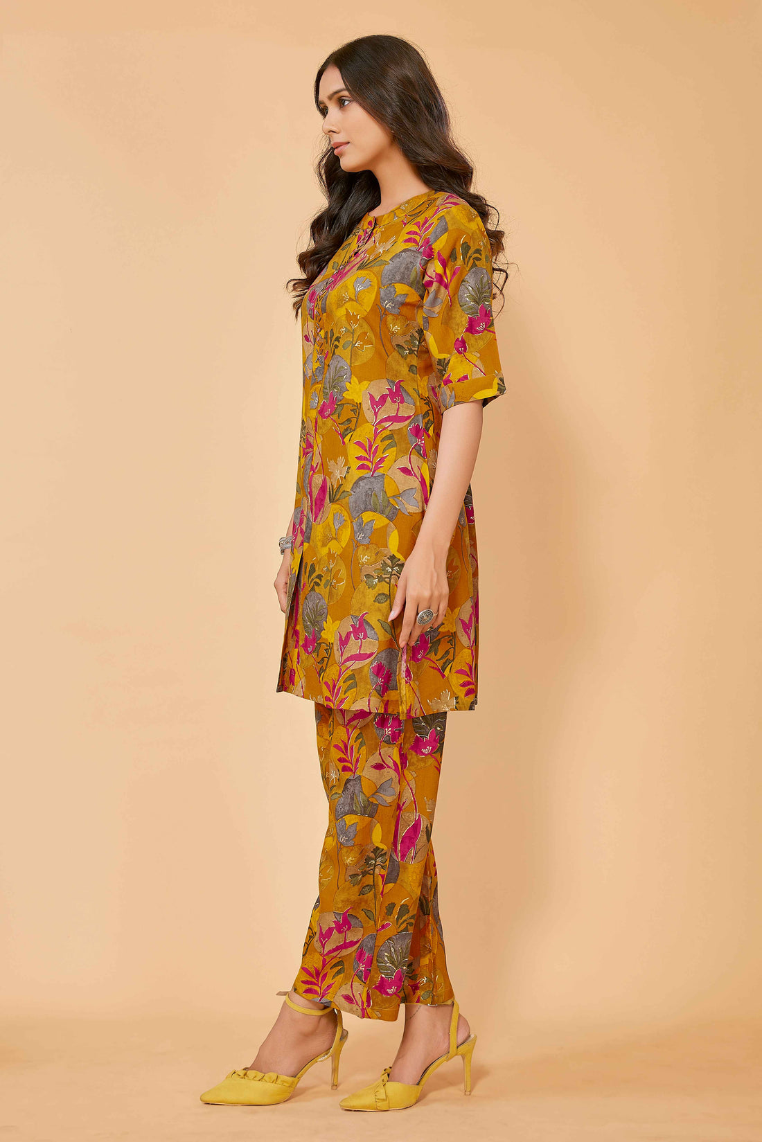 SUNDARNAARI Cotton Blend Printed Co-Ords – Trendy & Comfortable, Yellow