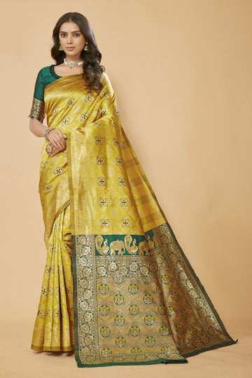 SUNDARNAARI Silk Blend Saree with Woven Kanjivaram Design – Regal Wedding Wear, Golden Green