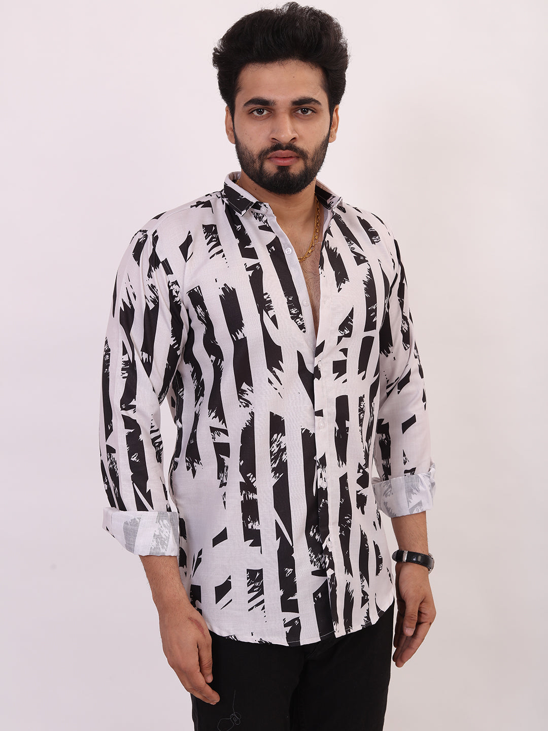 BOWLIFESTYLE Men Printed Casual White Shirt.