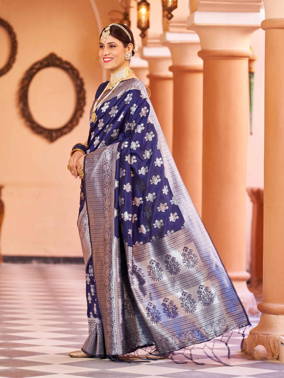 Swornof Polyester Woven Saree With Blouse Piece - Blue