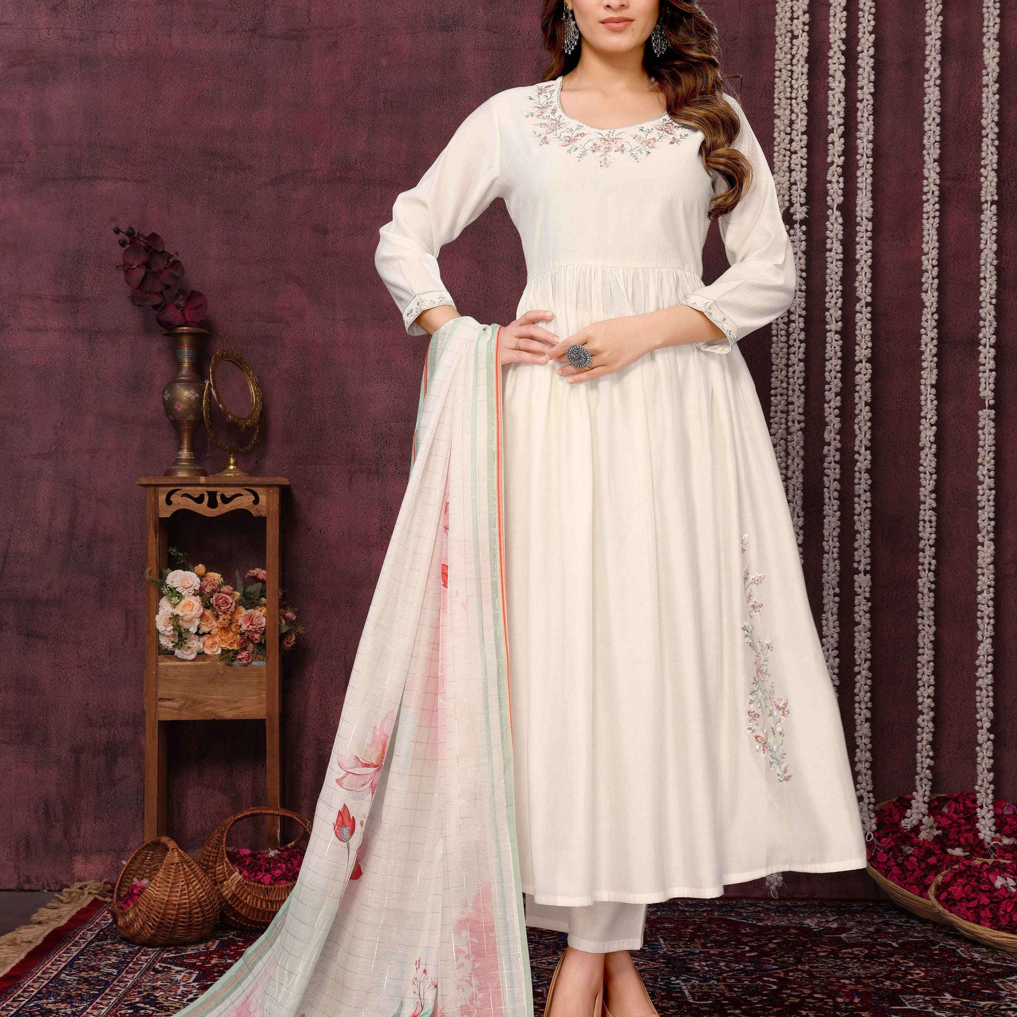 SUNDARNAARI White Organic Cotton Embroidered Kurta Set - Elegant & Eco-Friendly Design