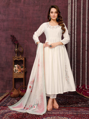 SUNDARNAARI White Organic Cotton Embroidered Kurta Set - Elegant & Eco-Friendly Design