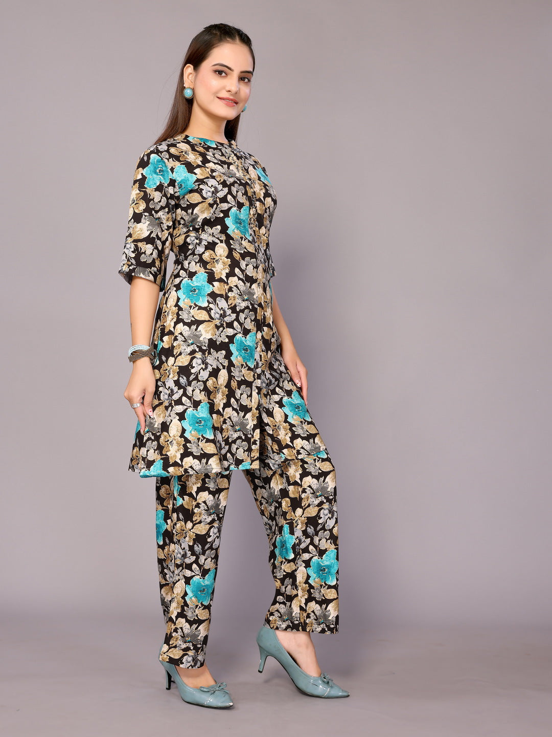 SUNDARNAARI Cotton Blend Printed Co-Ords – Stylish & Comfortable, Black