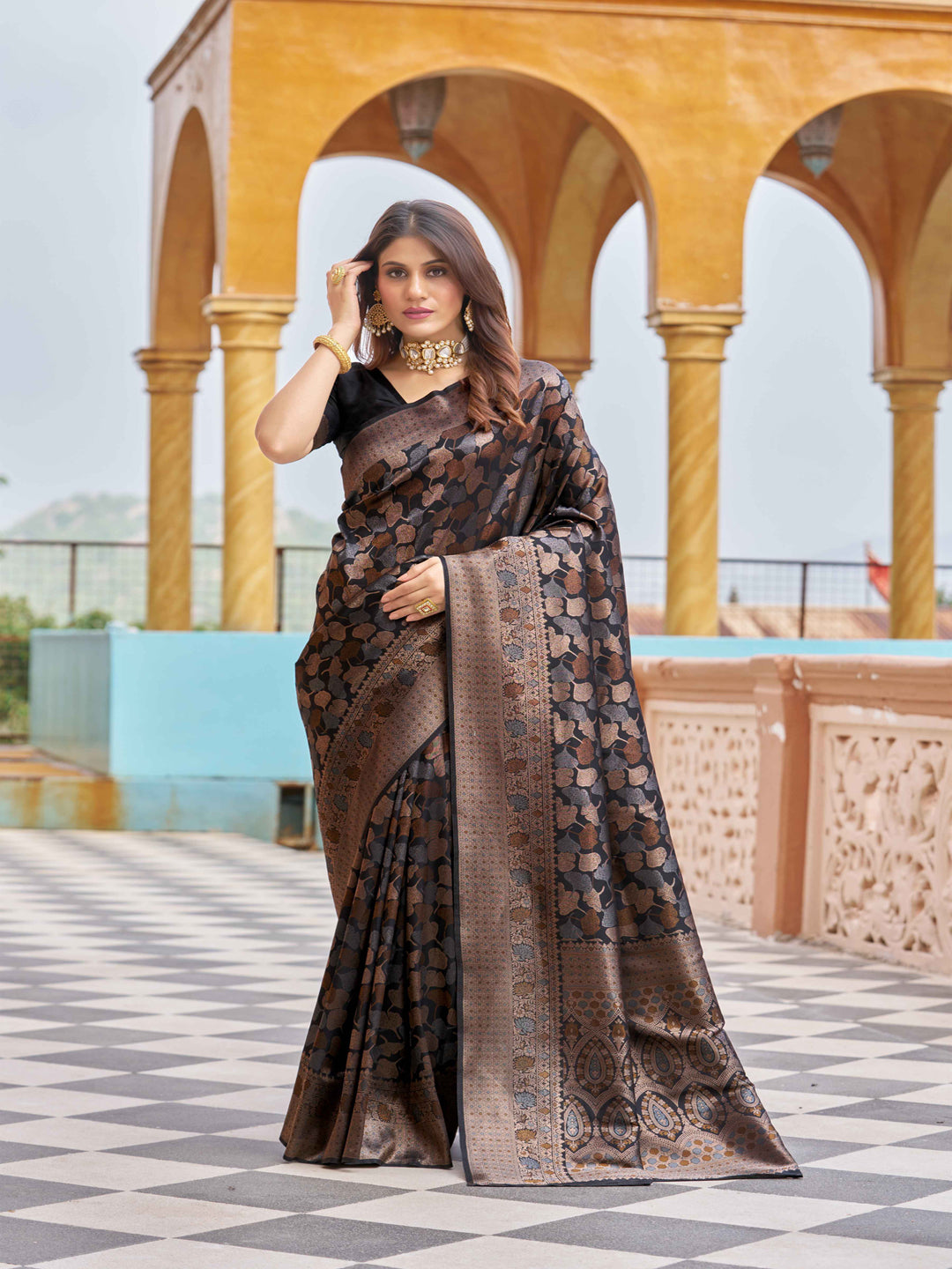 Swornof Womens Kanjivaram Banarasi Silk Saree Patola saree - Black