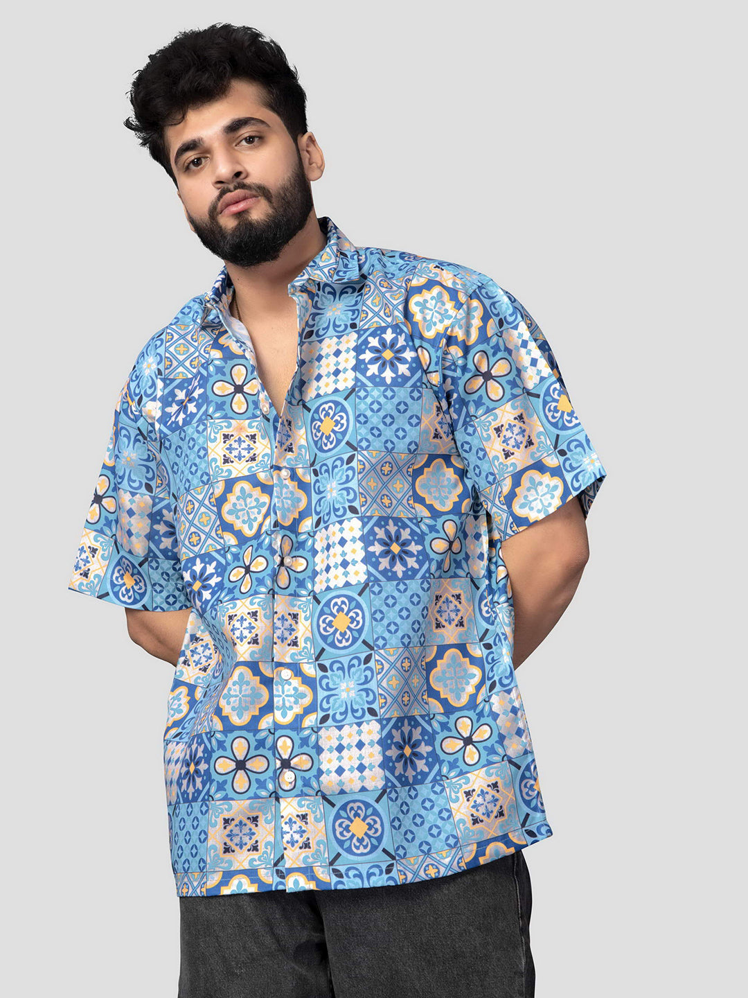 BOWLIFESTYLE Cotton Blend Regular Fit Printed Half Sleeves Men's Casual Shirt