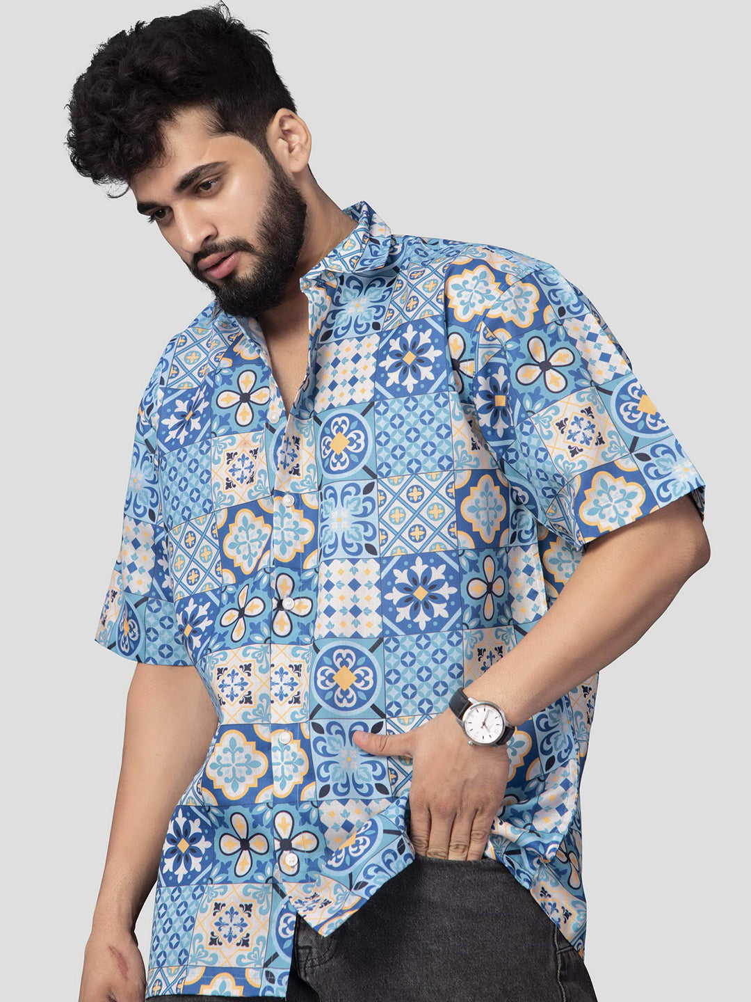 BOWLIFESTYLE Cotton Blend Regular Fit Printed Half Sleeves Men's Casual Shirt